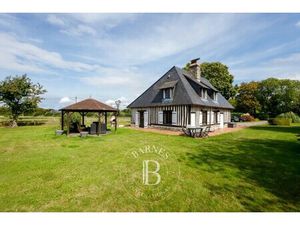 Maison de luxe à vendre à Saint-Gatien-des-Bois