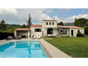 Villa de luxe à vendre à Châteauneuf-le-Rouge