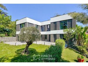 Maison de luxe à vendre à l'L'Étang-la-Ville