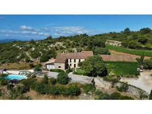 Maison de luxe à vendre à Saint-Chinian