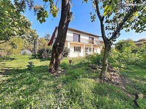 Maison 7 pièces 211 m²