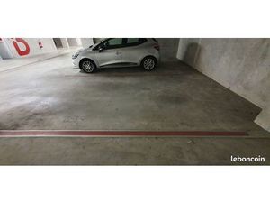 Parking to rent / à louer - CERN - St Genis Pouilly