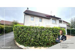 Maison 9 pièces 196 m²