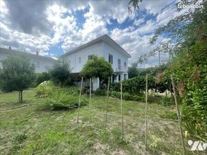 Maison 6 pièces 145 m²