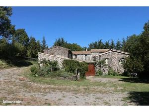 Ferme 10 pièces 260 m²