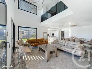 Maison 7 pièces 185 m²