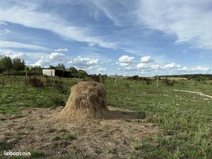 Terrain 28655 m² VALENCAY