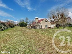 Maison 6 pièces 194 m²