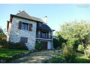 Maison 6 chambres avec jardin et grand sous-sol  possibilité de vie en plain-pied