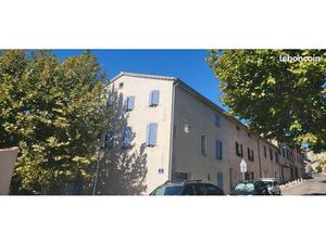 Immeuble 10 pièces 180 m²