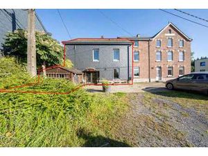 OPTION - Maison à rénover avec grand potentiel