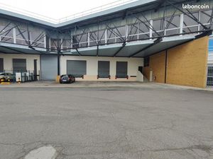 Local d'activité 1 410 m²