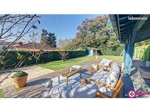 Propriété 4 pièces 128 m²