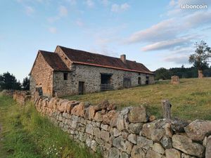 MAISON Fermette a restaurer avec GRAND TERRAIN 4 PIECES