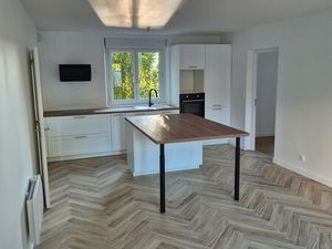 Appartement - 4 pièces - 3 chambres - 78 2m2- Bord de seine avec jardin  parking et cave