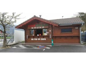 Chalet pour commerce de pizzas à emporter