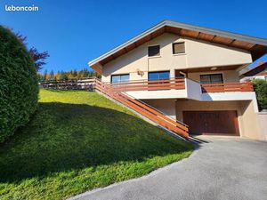 Maison 5 pièces 182 m²