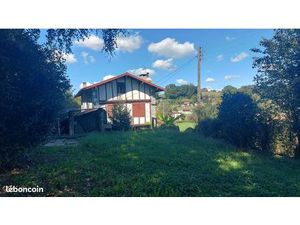 Appartement 7 pièces 140 m²