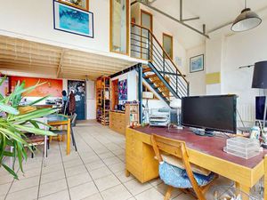 Appartement 3 pièces 92m2 Limitrophe des Lilas