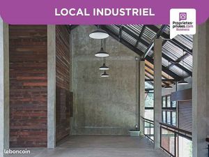 Local industriel 270 m²