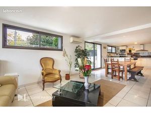 Maison 5 pièces 185 m²