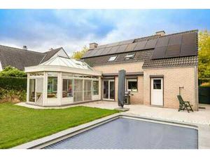 Belle villa avec Piscine en VIAGER LIBRE !