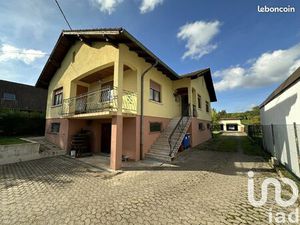 Maison 7 pièces 218 m²