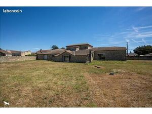 Maison 5 pièces 380 m²