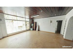 Local commercial 86 m²