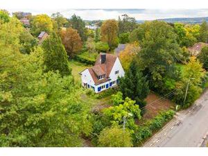 Embourg charmante maison   grand jardin SUD