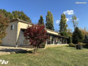 Maison 315 m² STE GEMME