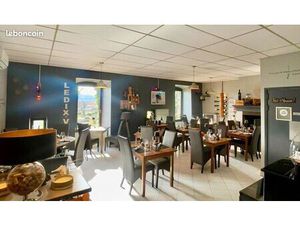 Restaurant immédiatement exploitable - Belle clientèle - Cadre de vie exceptionnel