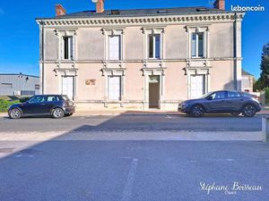 Immeuble 247 m² LA CHAPELLE-D'ALIGNE