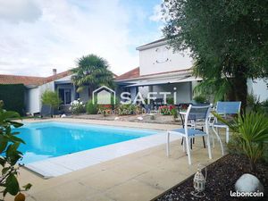 Villa 7 pièces 224 m²