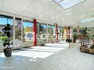 Maison 5 pièces 166 m²