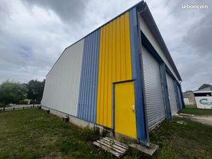 Local industriel Saint Ciers Du Taillon