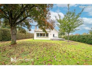 Maison 7 pièces 196 m²