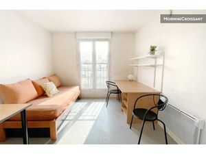 Location meublée appartement 1 pièce 19 m² à Saint-Etienne (42000)  470 €