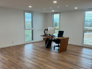 Bureau 68 m² à louer à la journée – Saint-Jean-de-Védas – Internet & clim