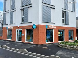 Boutique 80 m² ARNOUVILLE