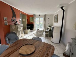 Luberon A Villars Maison Recente Avec Jardin