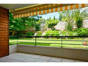 GRASSE - 3 pièces avec terrasse & garage - 1275 € / mois