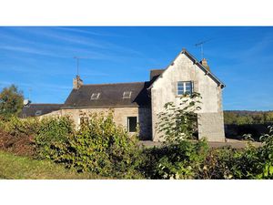 Vente maison 6 pièces 134 m² à Bourbriac (22390)  99 800 €