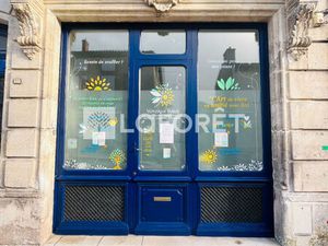 Local commercial / Bureaux - Cognac