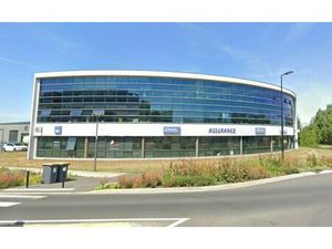 Location Local Professionnel 118m² HEROUVILLE ST CLAIR 14200