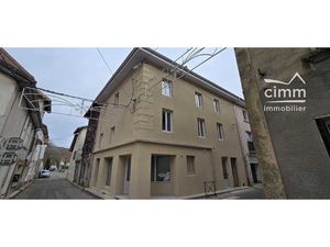 Appartement 50 m² entièrement rénové