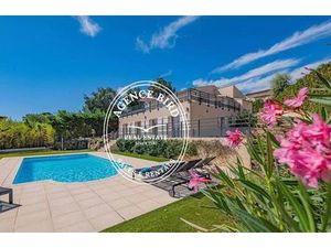 Villa de 6 pièces de luxe en location Grimaud  Provence-Alpes-Côte d'Azur