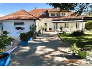 Vente maison 7 pièces 295 m² à Saint-Pierre-de-Chandieu (69780)  650 000 €