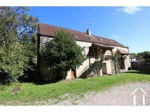 Maison en pierre rénovée avec possibilités d'extension