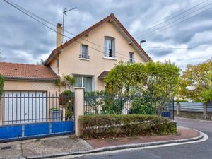 Vente maison 5 pièces 99 m² à Rueil-Malmaison (92500)  650 000 €